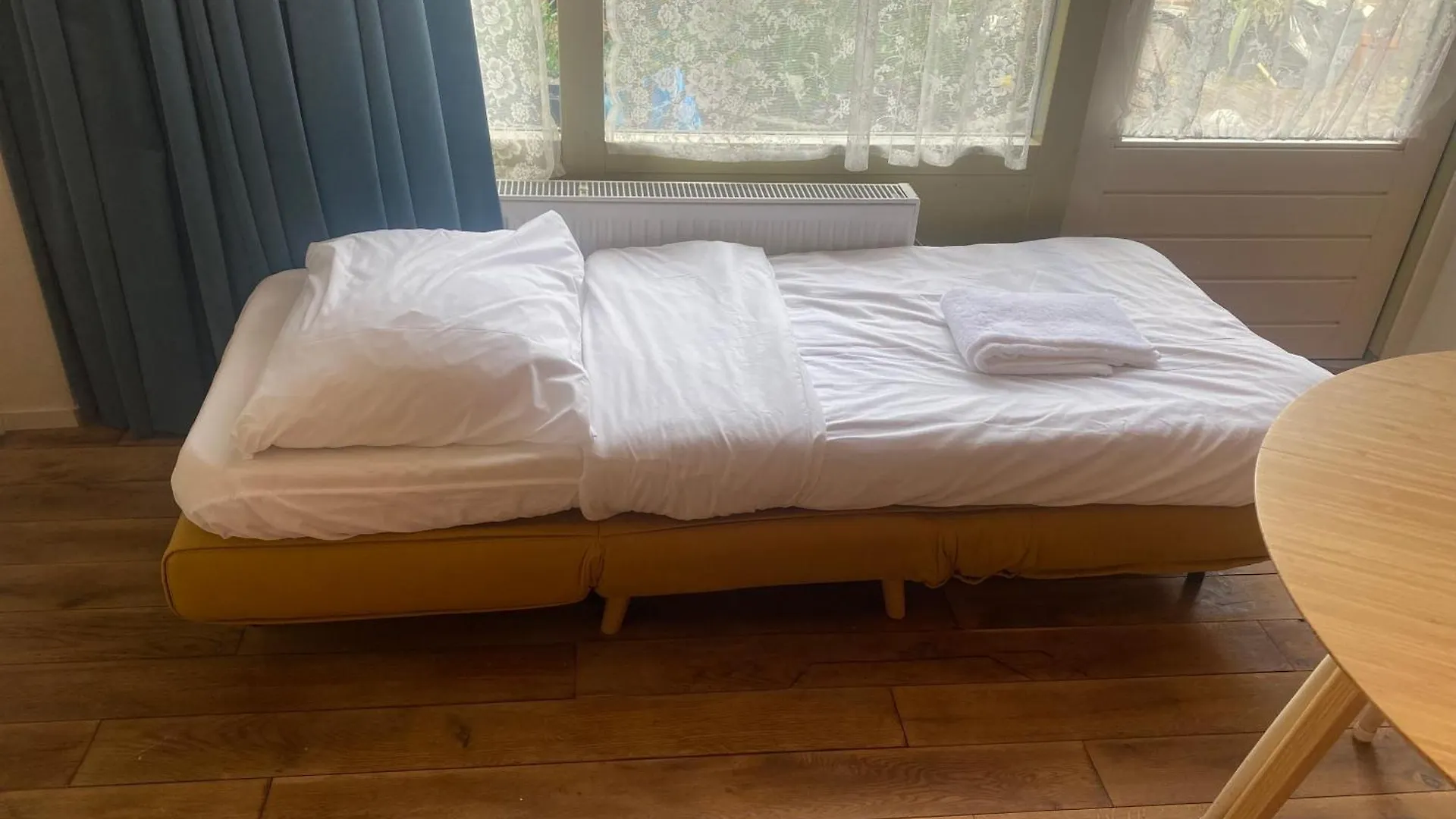Bed & Breakfast Charming Studio In Amsterdam-Noord