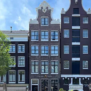Facade Hotell