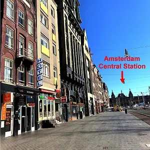 Dam Hotell
